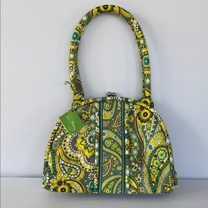 Vera Bradley Eloise Lemon Parfait. Yellow and Green Paisley Quilted Shoulder Bag